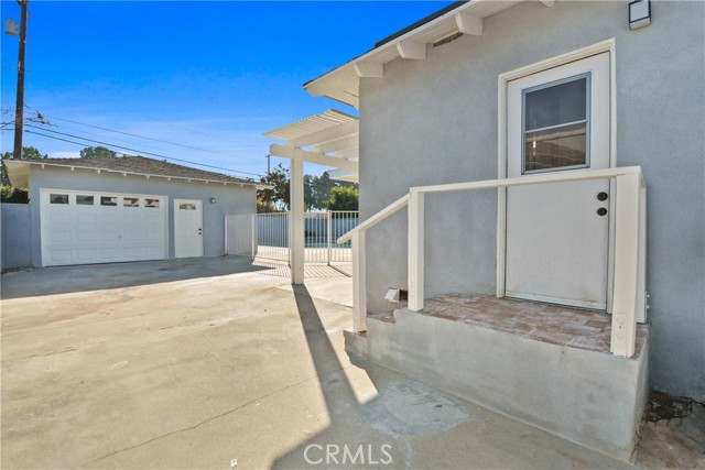 Detail Gallery Image 4 of 22 For 10624 Elgers St, Bellflower,  CA 90706 - 3 Beds | 2 Baths