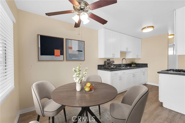 16102 Cornuta Avenue, Bellflower CA: https://media.crmls.org/medias/b5a06b0e-cb90-4b11-b8d2-bd8a7a5b9fe1.jpg
