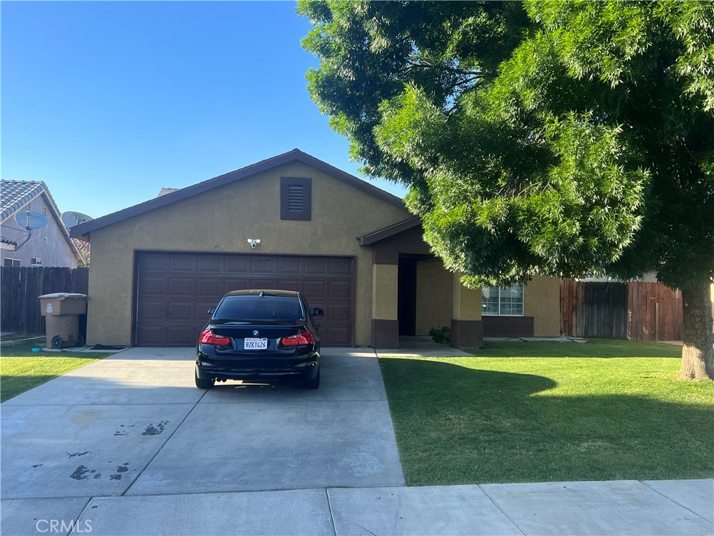 404 Minnatree Lane, Bakersfield, CA 93307