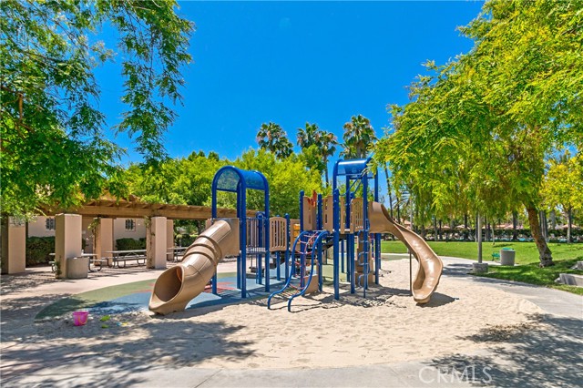 Detail Gallery Image 35 of 42 For 50 Sapphire, Irvine,  CA 92602 - 3 Beds | 2/1 Baths