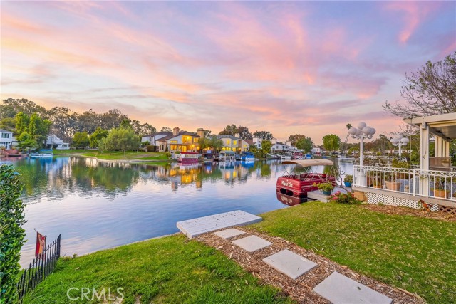 Detail Gallery Image 44 of 58 For 22706 Wood Lake Ln, Lake Forest,  CA 92630 - 3 Beds | 3 Baths