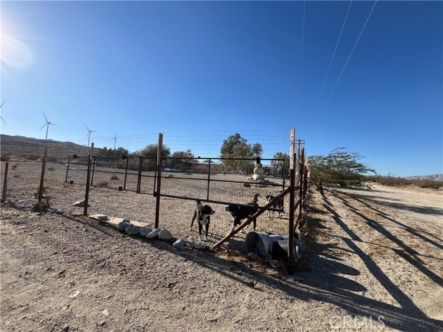 60975 Oleander Street, Whitewater CA: https://media.crmls.org/medias/b5a1f939-85c0-464f-b59e-9b88c507ec20.jpg