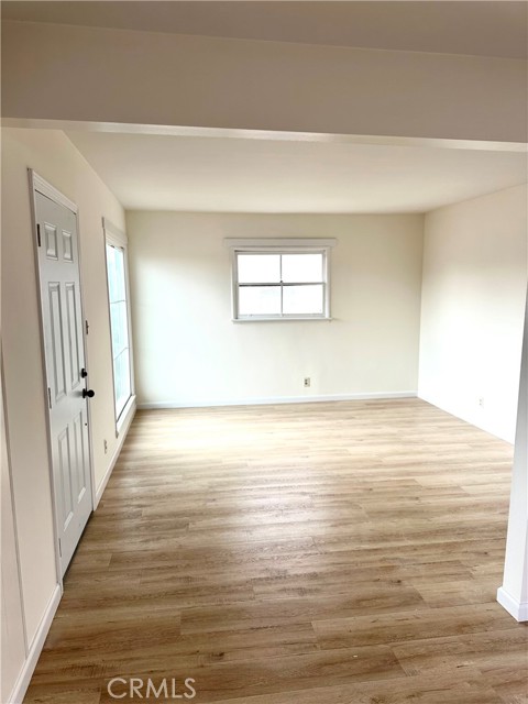 1631 N Banning Boulevard, Wilmington CA: https://media.crmls.org/medias/b5a20687-58b5-4909-bb7e-12f0b5eec943.jpg