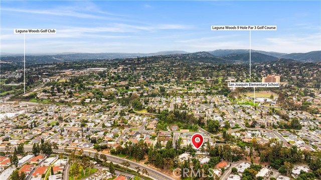 22361 Torino, Laguna Hills CA: https://media.crmls.org/medias/b5a262b3-bc70-4346-9674-27f882205650.jpg