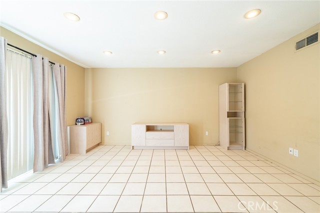 Detail Gallery Image 6 of 30 For 324 S Palo Cedro, Diamond Bar,  CA 91765 - 3 Beds | 2 Baths