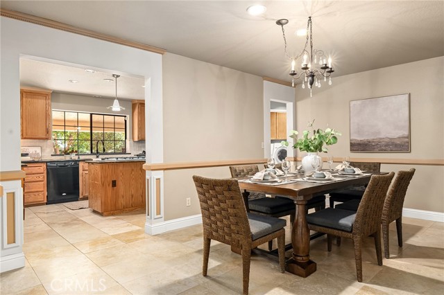 4680 Songbird, Chico CA: https://media.crmls.org/medias/b5a3c792-5b78-4d12-b173-f3c1dc966efd.jpg