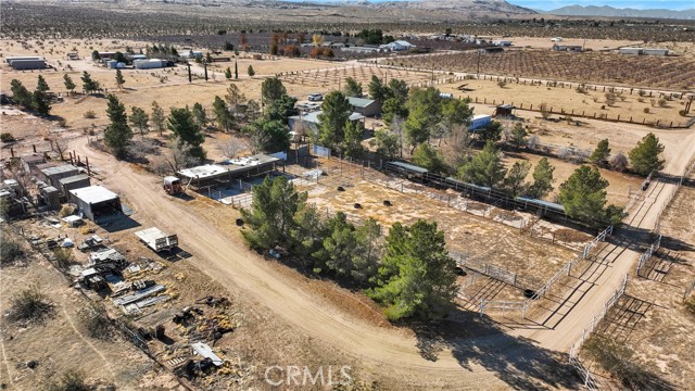 Detail Gallery Image 11 of 47 For 27002 via Seco St, Apple Valley,  CA 92308 - 4 Beds | 2 Baths