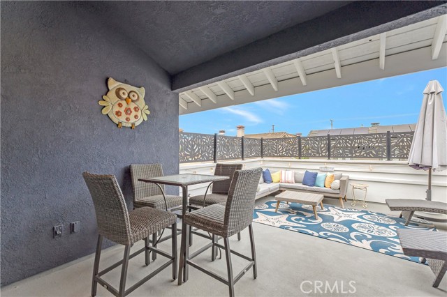 Detail Gallery Image 48 of 55 For 1916 Pine St, Huntington Beach,  CA 92648 - 4 Beds | 3 Baths