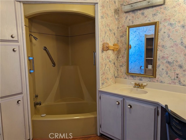 Detail Gallery Image 17 of 32 For 391 Montclair Dr #5,  Big Bear City,  CA 92314 - 3 Beds | 2 Baths