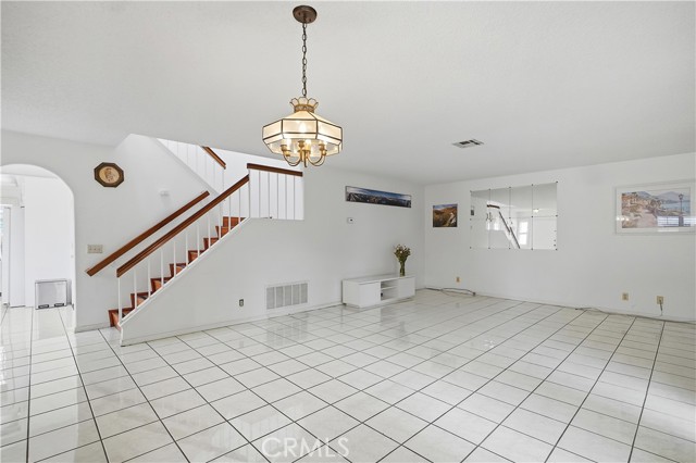 Detail Gallery Image 6 of 36 For 1604 via Rosa, Baldwin Park,  CA 91706 - 3 Beds | 3 Baths