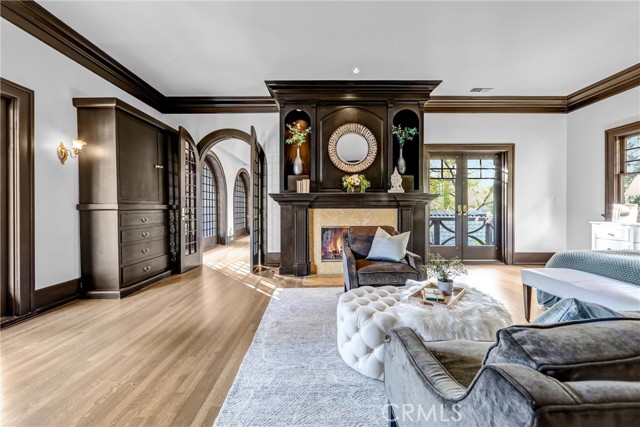 1215 Wentworth, Pasadena CA: https://media.crmls.org/medias/b5a5fb29-d79b-4f35-a53c-c2d18da938ce.jpg