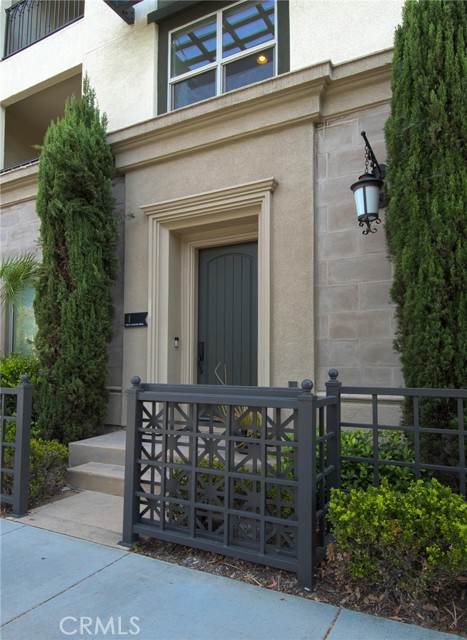 Detail Gallery Image 2 of 19 For 524 S Anaheim #1,  Anaheim,  CA 92805 - 3 Beds | 2 Baths