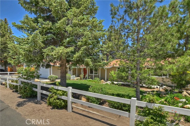 Detail Gallery Image 4 of 50 For 1055 Hugo Ln, Big Bear City,  CA 92314 - 3 Beds | 2 Baths