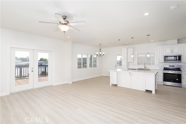201 Five Cities Drive, Pismo Beach CA: https://media.crmls.org/medias/b5a79027-a5eb-4e87-8d27-5be79015a9fe.jpg