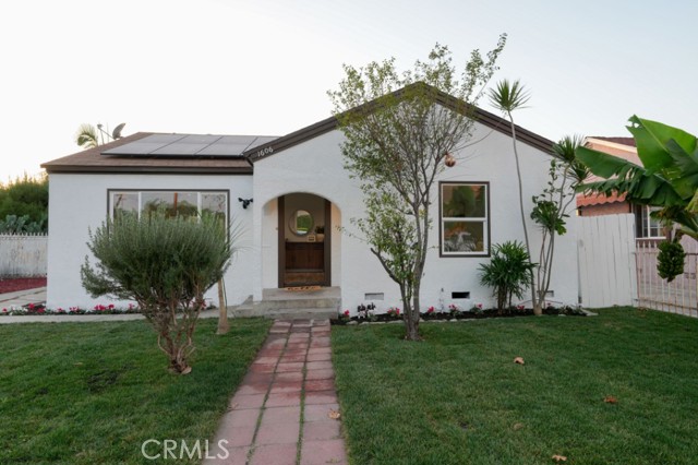 Detail Gallery Image 1 of 1 For 1606 S Sycamore St, Santa Ana,  CA 92707 - 3 Beds | 2 Baths