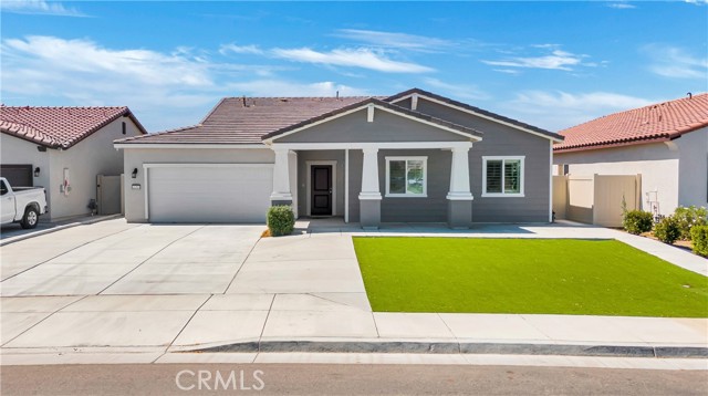 Detail Gallery Image 1 of 18 For 10305 Yukon River Ave, Bakersfield,  CA 93311 - 4 Beds | 2 Baths