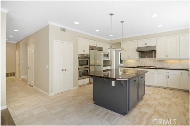 Detail Gallery Image 19 of 53 For 22132 Wayside, Mission Viejo,  CA 92692 - 4 Beds | 3 Baths