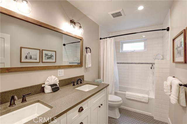 Detail Gallery Image 14 of 39 For 280 San Miguel St, Avila Beach,  CA 93424 - 4 Beds | 3/1 Baths