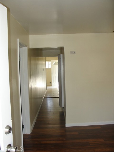 316 W Cleveland Avenue, Montebello CA: https://media.crmls.org/medias/b5a94075-7c2e-41ca-97f9-508543a2e1ad.jpg