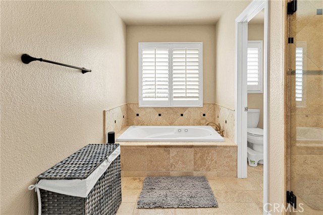 Detail Gallery Image 30 of 40 For 17990 Vista Point Dr, Victorville,  CA 92395 - 3 Beds | 3 Baths