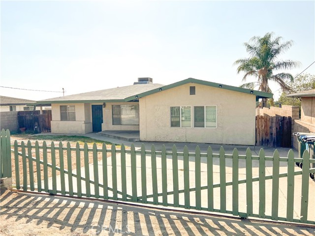 Detail Gallery Image 3 of 17 For 932 Fremont St, Calimesa,  CA 92320 - 3 Beds | 2 Baths