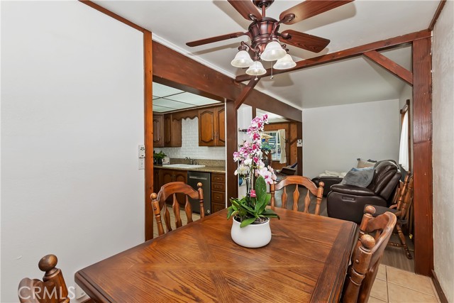 Detail Gallery Image 15 of 41 For 22771 Fir Ln, Crestline,  CA 92325 - 4 Beds | 2/1 Baths
