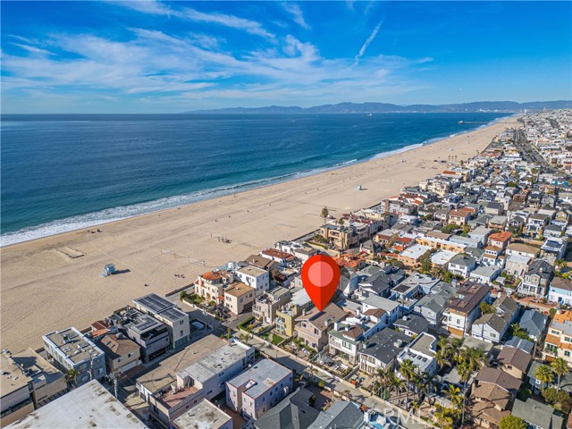 Detail Gallery Image 43 of 49 For 33 16th St, Hermosa Beach,  CA 90254 - 4 Beds | 4 Baths