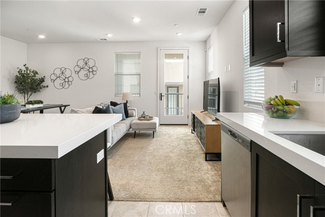 Detail Gallery Image 12 of 43 For 1228 Sunrise View #101,  San Marcos,  CA 92078 - 2 Beds | 2/1 Baths