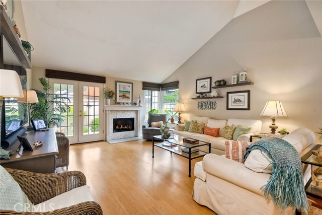 543 Rockport Court, Encinitas CA: https://media.crmls.org/medias/b5acbf18-a0c2-4ce6-9b40-7df97303cf57.jpg