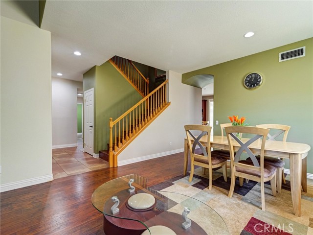 Image 4 of 45 For 8242 Daisy Lane