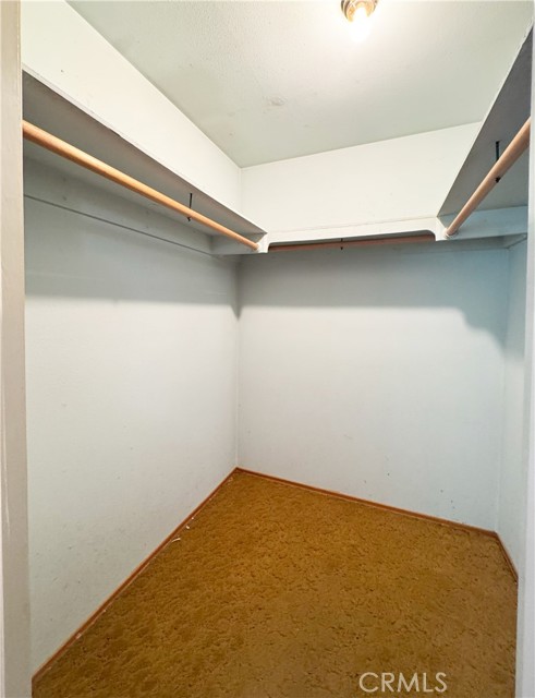 1041 Golden Gate Avenue, Dos Palos CA: https://media.crmls.org/medias/b5ad98f3-c6b0-4d0b-b022-8b3c7b12e7d6.jpg