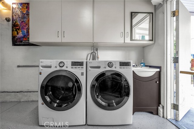 Detail Gallery Image 15 of 24 For 17608 Martha, Encino,  CA 91316 - 2 Beds | 1 Baths