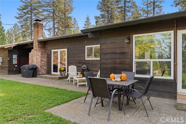 Detail Gallery Image 6 of 67 For 16298 Forest Ranch Rd, Forest Ranch,  CA 95942 - 3 Beds | 3 Baths