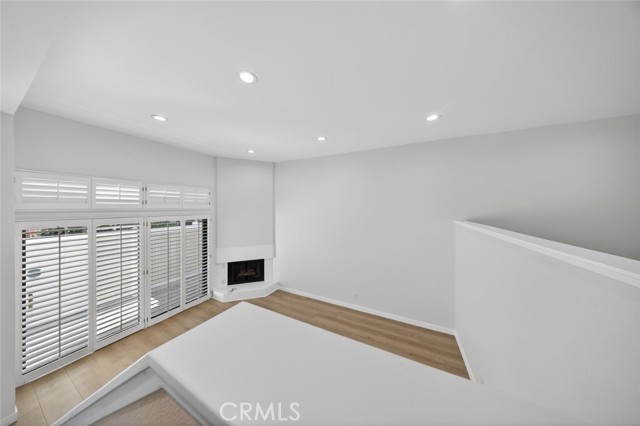 Detail Gallery Image 33 of 43 For 15235 Magnolia Bld #E,  Sherman Oaks,  CA 91403 - 3 Beds | 3 Baths