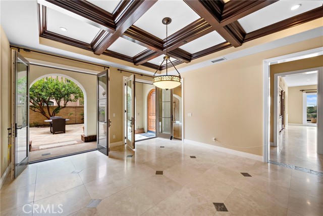 27 Pacific Mist, Newport Coast CA: https://media.crmls.org/medias/b5b03994-d08c-4259-874a-25b709a48096.jpg