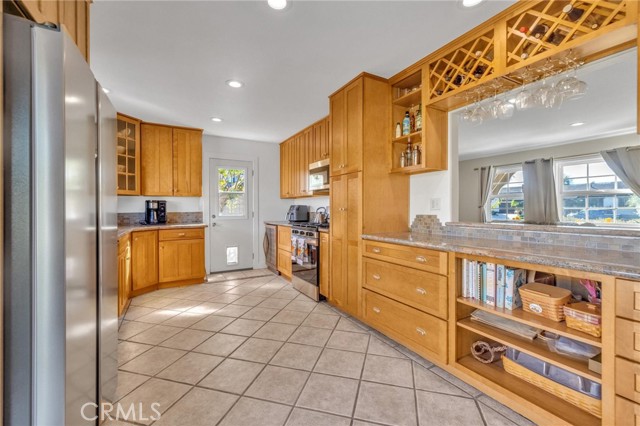 Detail Gallery Image 10 of 43 For 6171 Kiser, Huntington Beach,  CA 92647 - 3 Beds | 2 Baths