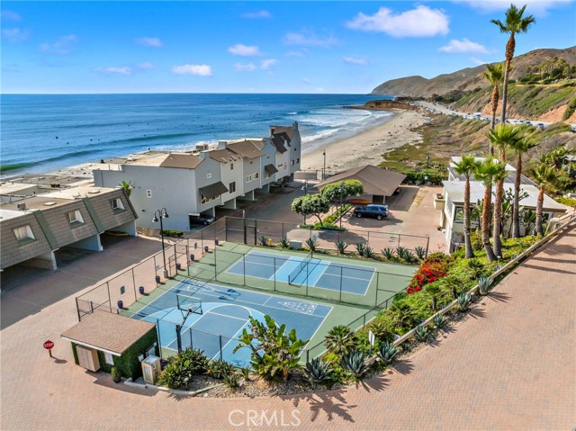 Detail Gallery Image 55 of 67 For 11770 Pacific Coast #N,  Malibu,  CA 90265 - 3 Beds | 3/1 Baths