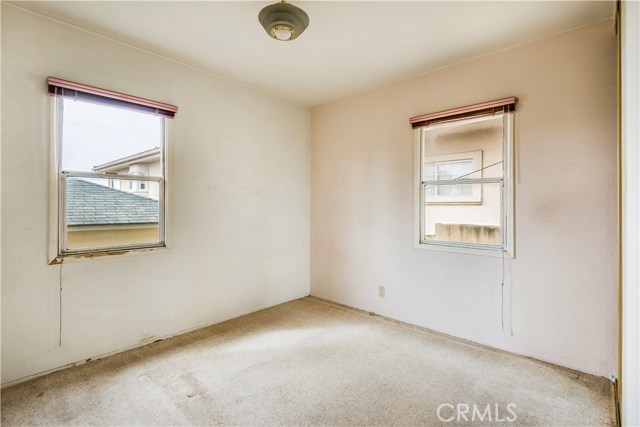 703 Lucia Avenue, Redondo Beach, California 90277, 2 Bedrooms Bedrooms, ,1 BathroomBathrooms,Residential,Sold,Lucia,SB17025295