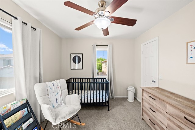 27620 Desert Gold Court, Murrieta CA: https://media.crmls.org/medias/b5b27ae6-aaea-44eb-9e76-bfc0421fa6d2.jpg