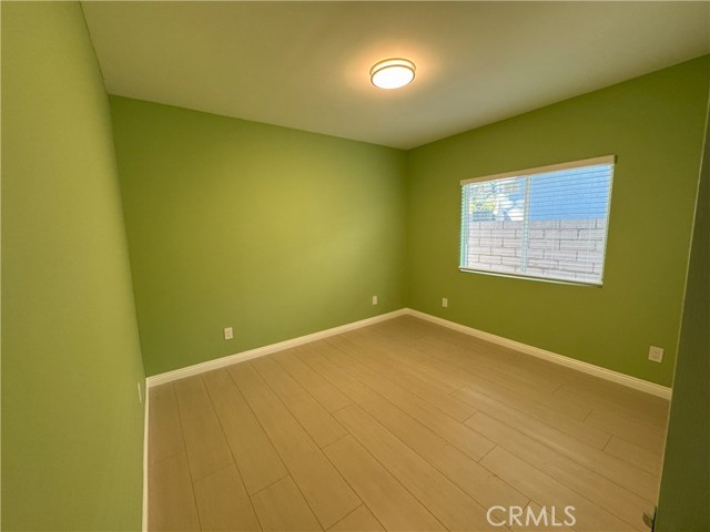 Detail Gallery Image 6 of 15 For 8520 Fenwick, Sunland,  CA 91040 - 2 Beds | 2 Baths