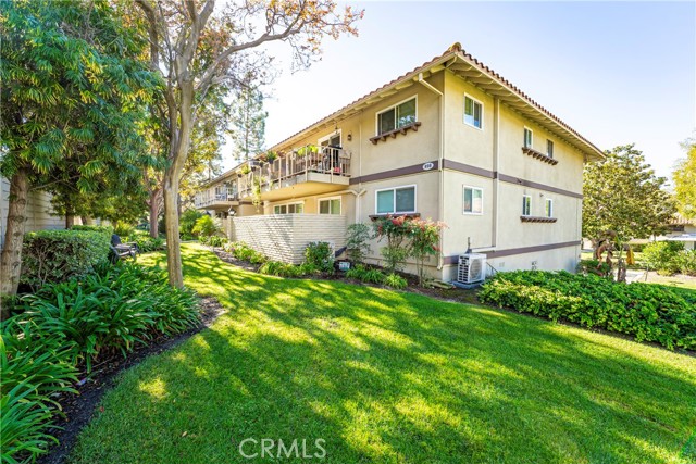 Detail Gallery Image 37 of 58 For 898 Ronda Sevilla #N,  Laguna Woods,  CA 92637 - 2 Beds | 2 Baths