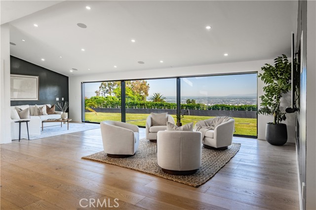 Detail Gallery Image 5 of 28 For 28056 Palos Verdes Drive East, Rancho Palos Verdes,  CA 90275 - 6 Beds | 4/1 Baths