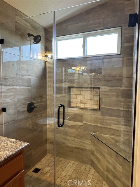 2165 Harris Street, Colton CA: https://media.crmls.org/medias/b5b3a1e9-49f8-4b5f-a219-e0a441638ac1.jpg