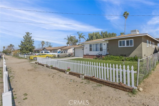 Detail Gallery Image 5 of 58 For 3757 Corona, Norco,  CA 92860 - 4 Beds | 2 Baths