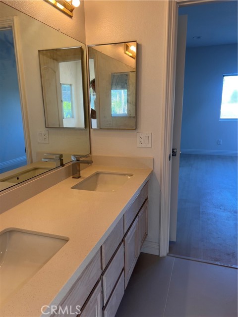 Detail Gallery Image 20 of 40 For 5300 La Fiesta, Yorba Linda,  CA 92887 - 5 Beds | 4/1 Baths