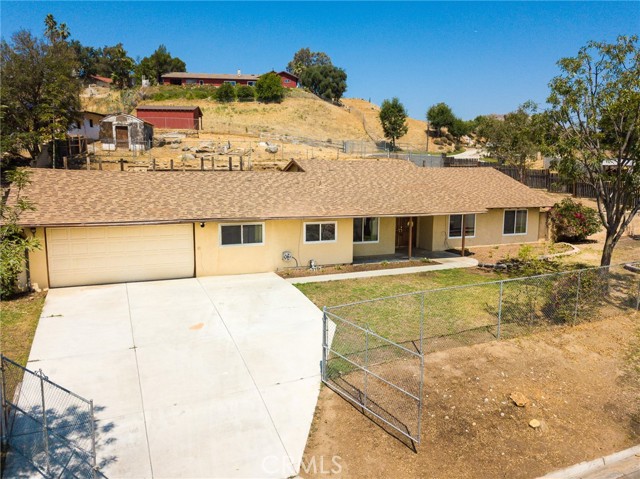 Image 3 for 4761 Riverview Dr, Riverside, CA 92509