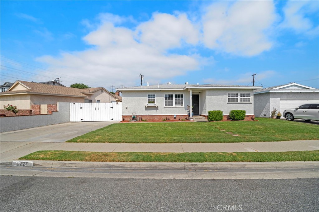 5223 Josie Avenue