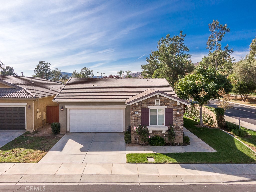 241 Carner Lane