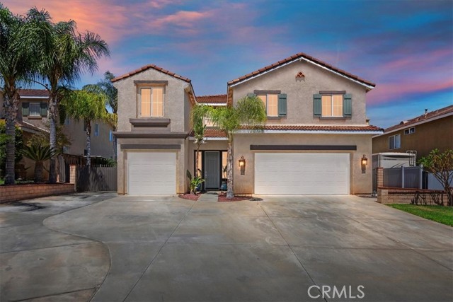 8433 Lindenhurst Street, Riverside CA: https://media.crmls.org/medias/b5b89a92-b985-4e9b-9ff5-f1ce88b69a4d.jpg