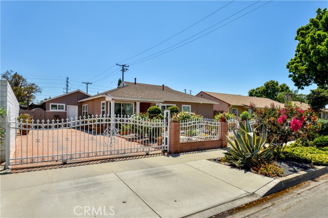 11456 Van Ruiten St, Norwalk, CA 90650